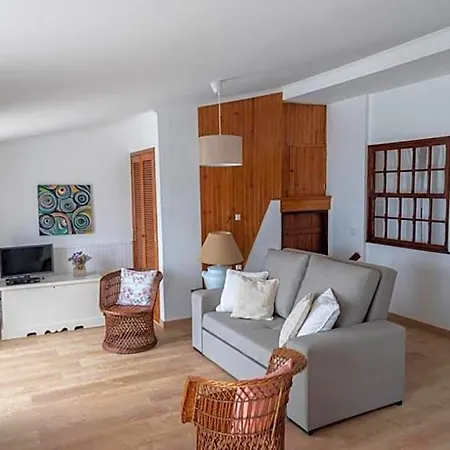 Ξενοδοχείο Casa Mares 2 3*